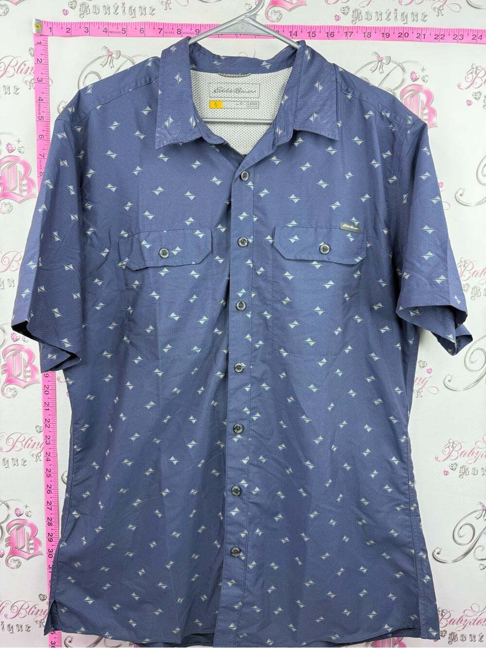 Eddie Bauer Short Sleeve Button-Down Shirt in Navy with Light Blue Pattern